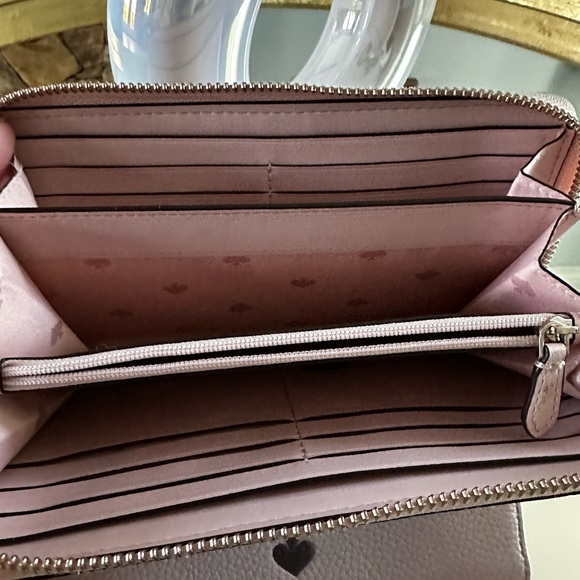 Bifold wallet - Picture 4 of 7